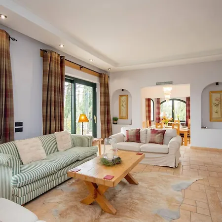 Impressive Dazura In Valtocado Villa Mijas