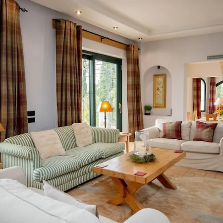 Impressive Dazura In Valtocado Mijas